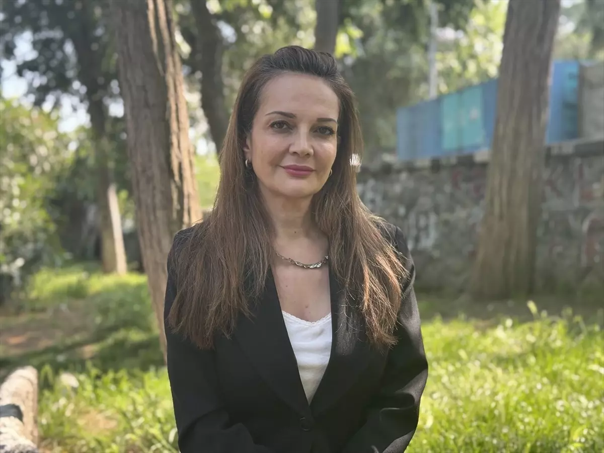 'Fısıldayan Duvarlar' belgeseli, ressam Burhan Doğançay'ın sanat yolculuğuna odaklanıyor