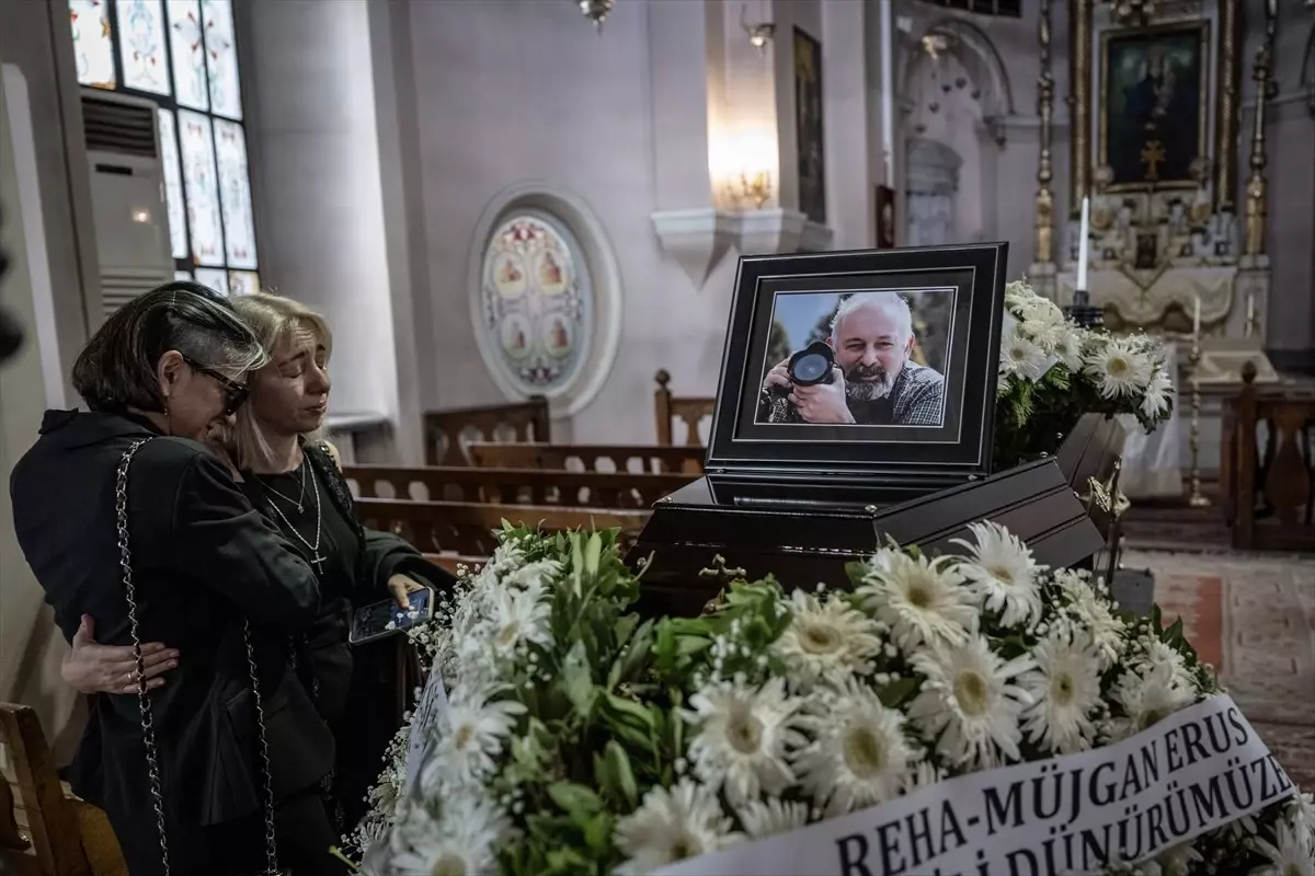Foto Muhabiri Garbis Özatay Son Yolculuğuna Uğurlandı