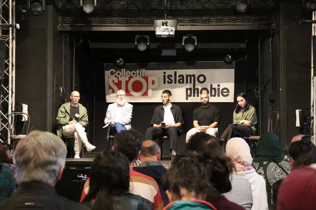 Fransa'da İslamofobi ile Mücadele Toplantısı Düzenlendi