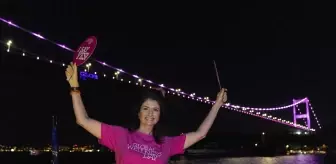 FSM Köprüsü Global Wellness Day'in 14'üncü yılı kapsamında magenta rengine büründü