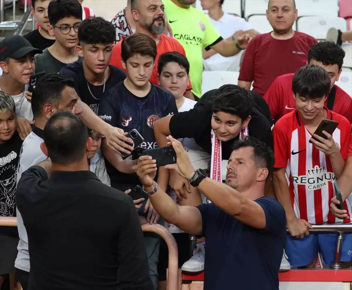 Antalyaspor, Shkupi'yi 6-1 Mağlup Etti