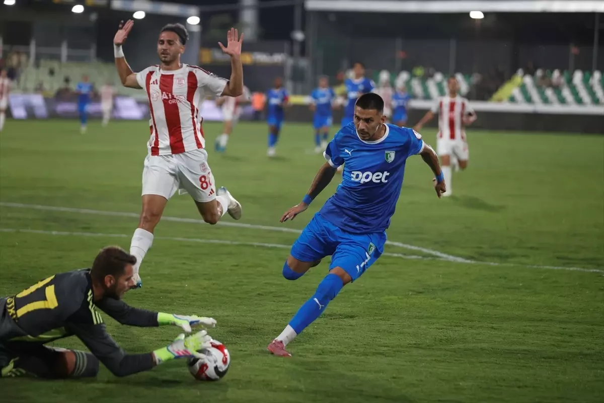 Sipay Bodrum FK ve Pendikspor Berabere Kaldı
