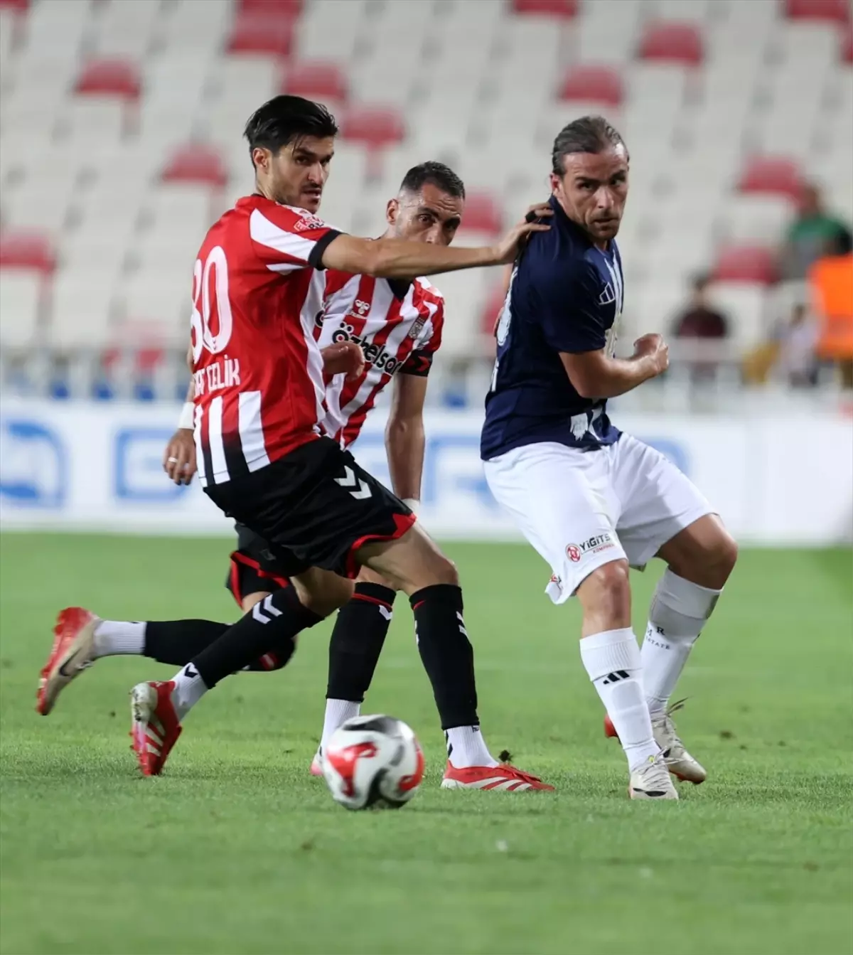 Özbelsan Sivasspor, SMS Grup Sarıyer'i 1-0 Mağlup Etti
