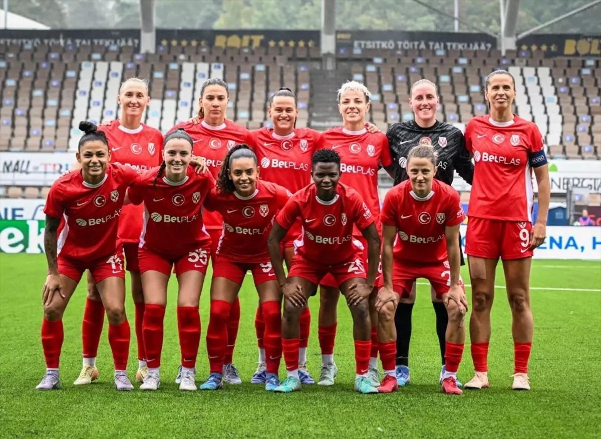 ABB FOMGET Kadın Futbol Takımı, UEFA Avrupa Ligi'ne Katılmayı Başardı