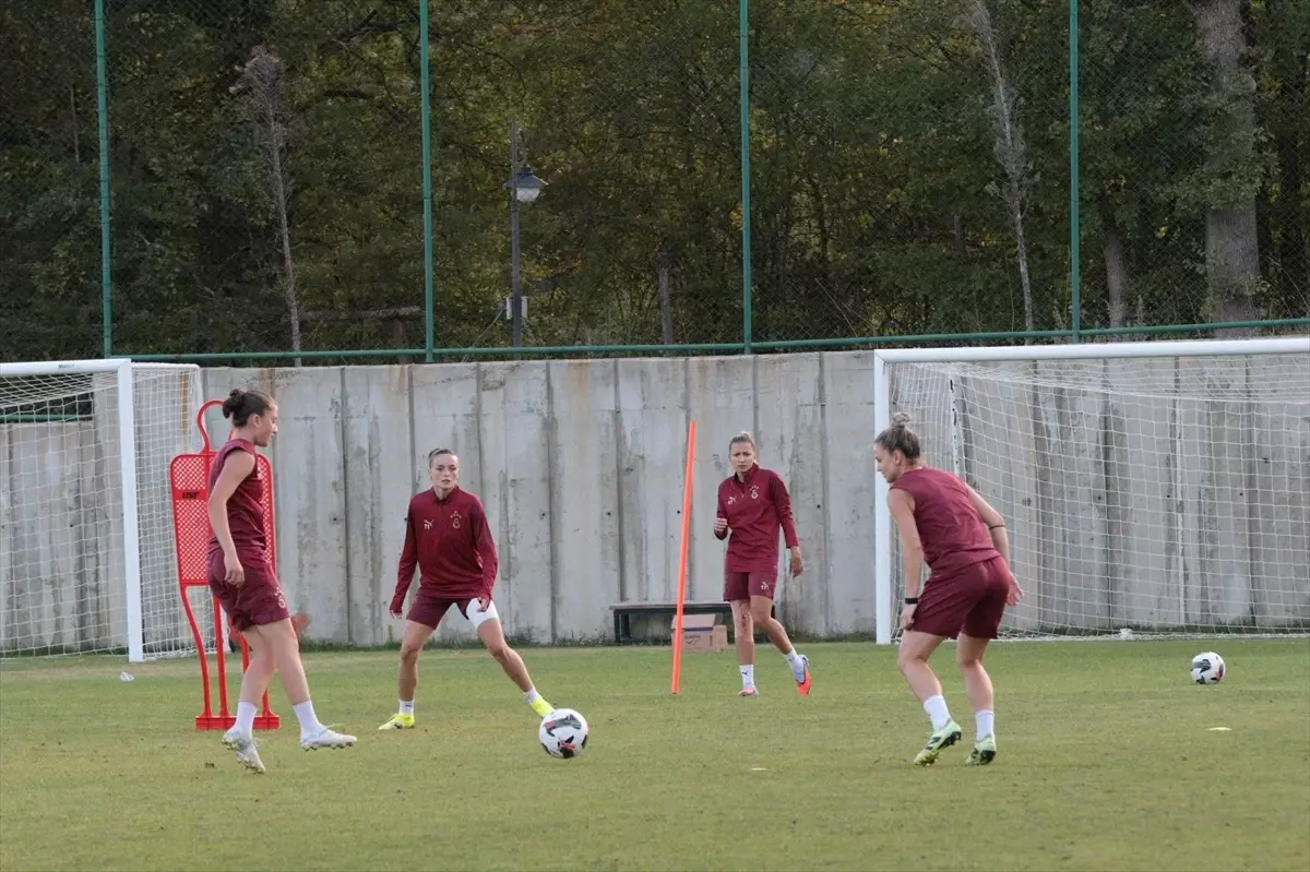 Galatasaray Kadın Futbol Takımı, Yeni Sezona Bolu'da Hazırlanıyor