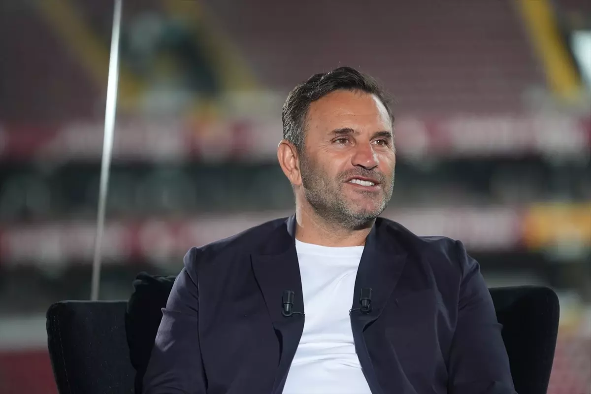 Galatasaray Teknik Direktörü Okan Buruk, AA canlı yayınına katıldı: (2)