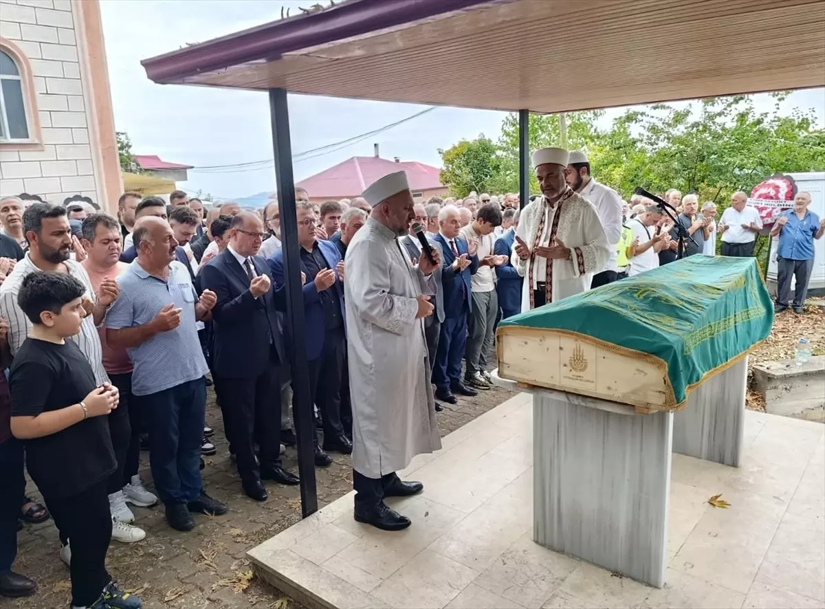 Erdal Küçük'ün Cenazesi Giresun'da Defnedildi