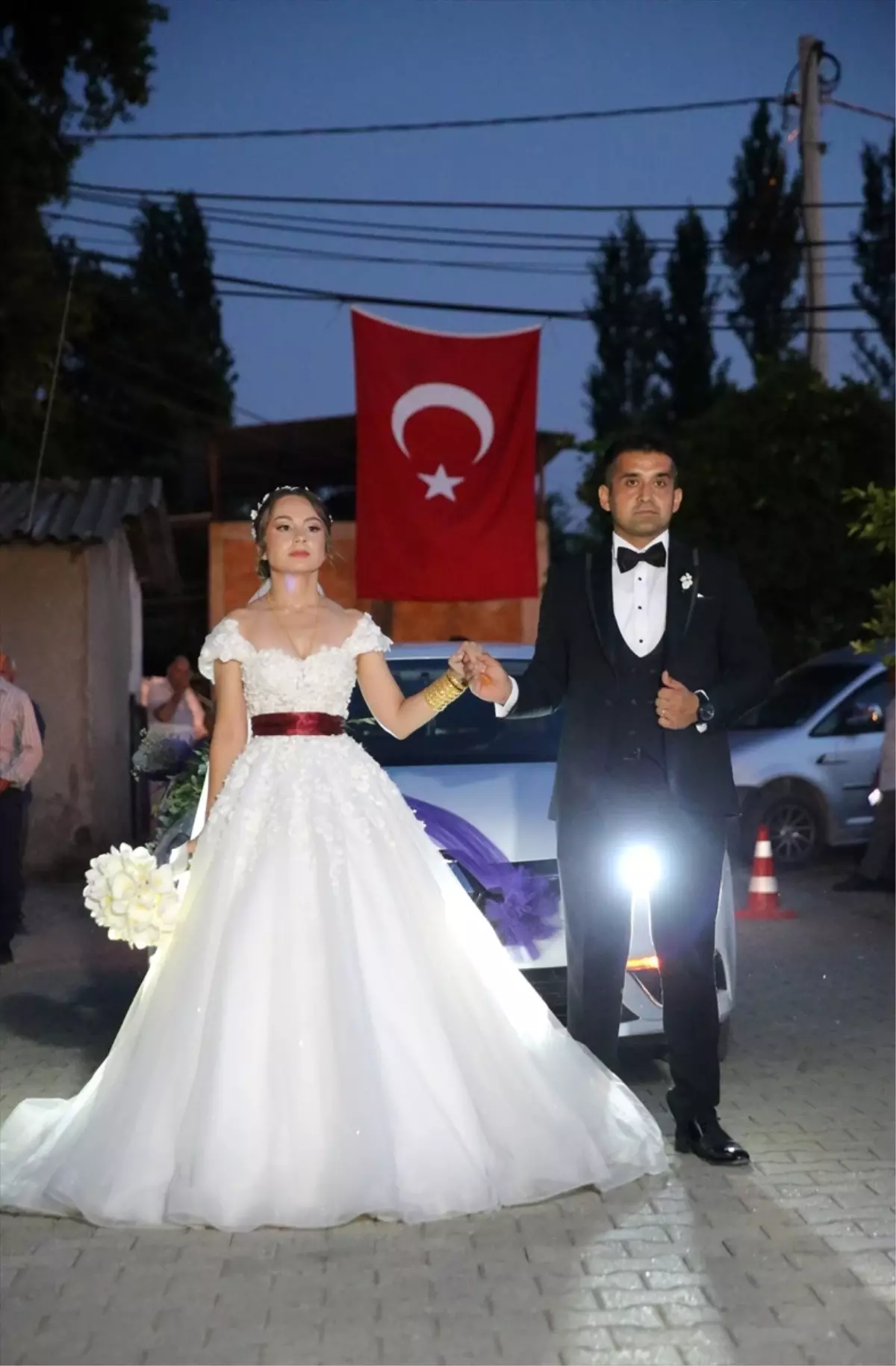 Gazi üsteğmen Mutlu Duran, Muğla'da dünya evine girdi