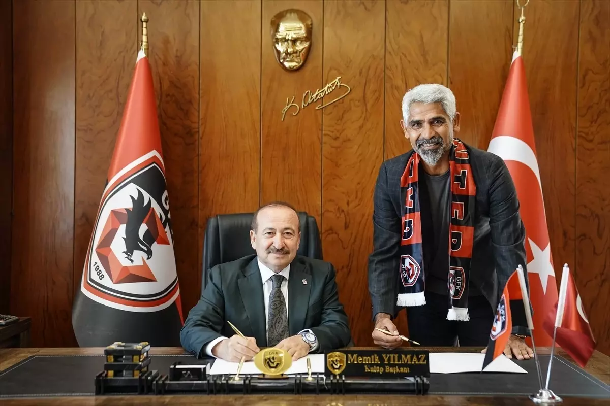 Gaziantep FK, Teknik Direktör İsmet Taşdemir ile Anlaştı