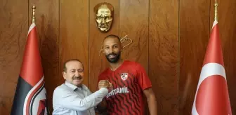 Gaziantep FK, Nazım Sangare ile Anlaştı