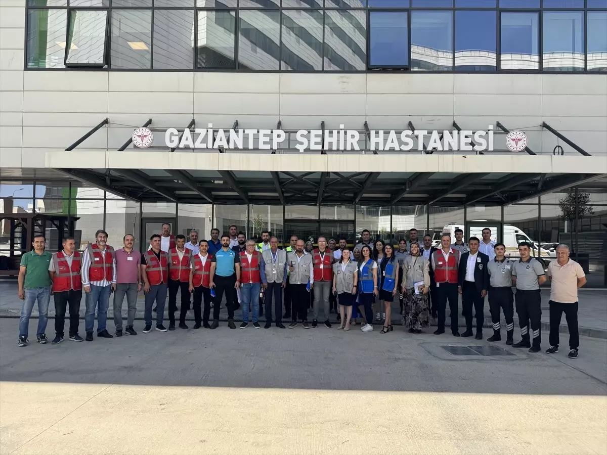 Gaziantep Şehir Hastanesi'nde Acil Durum Tatbikatı Gerçekleştirildi