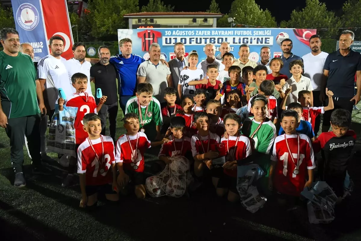 Şahinbey Belediyesinden 30 Ağustos Zafer Bayramı Futbol Şenliği