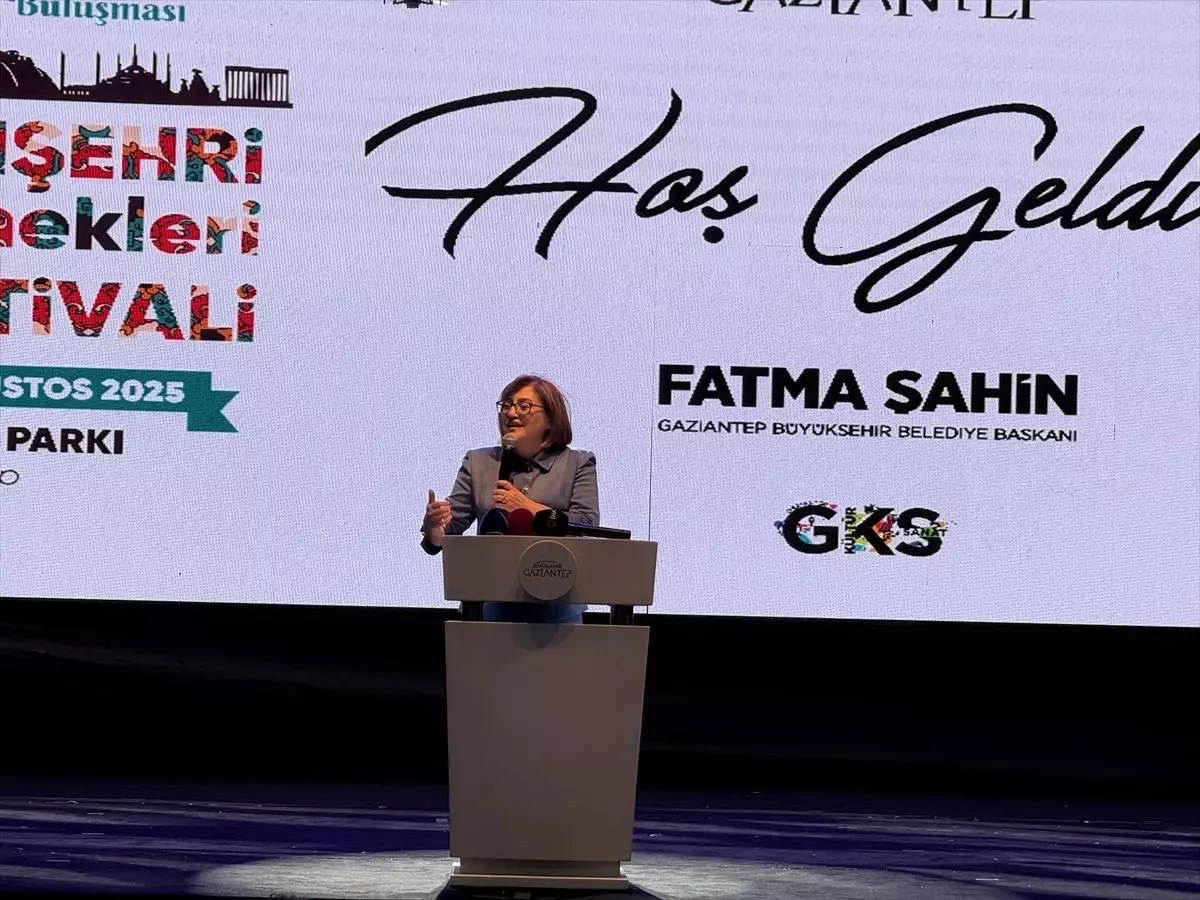 Gaziantep'te 9. Hemşehri Dernekleri Festivali başladı
