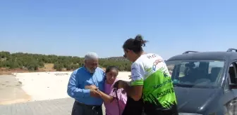 Bedensel Engelli Genç Kıza Hayırseverden Akülü Araç