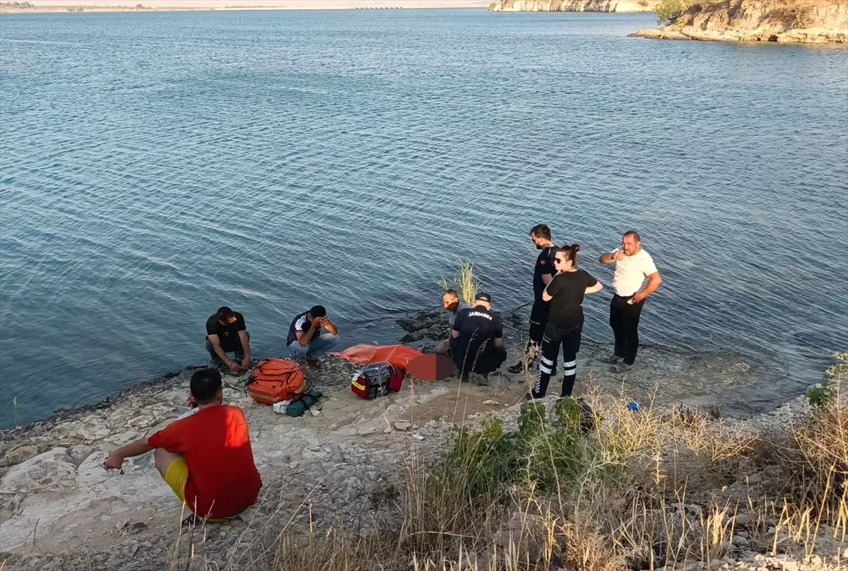 Gaziantep'te Nehirde Boğulma Olayı: 15 Yaşındaki Çocuk Hayatını Kaybetti