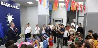AK Parti Gaziantep'ten İhtiyaç Sahibi Öğrencilere Kırtasiye Desteği