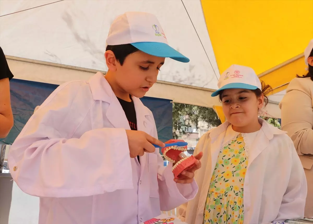 Gaziantep'te 'Sağlıklı Çocuk Sağlıklı Gelecek' Programı Düzenlendi