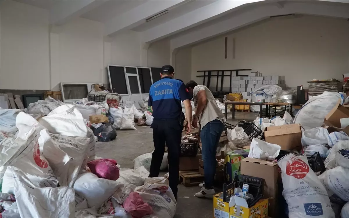 Gaziantep'te son kullanma tarihi geçmiş 21 ton ürün ele geçirildi