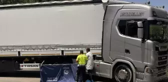 Gaziantep'te tırın çarptığı motosikletteki 2 kişi öldü