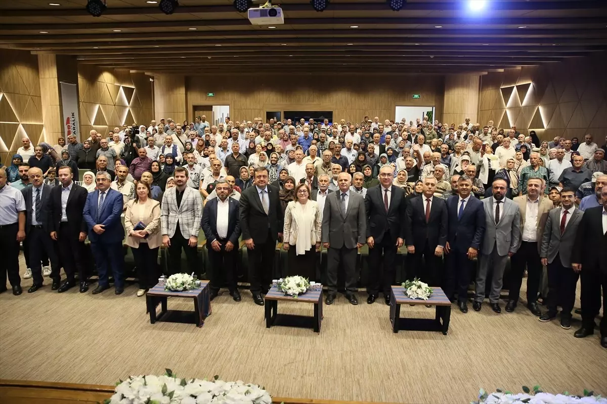 Gaziantep'te 41 Yıllık Evliliklere Umre İmkanı