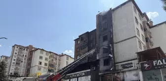 Gaziantep'te Yangın: 15 Kişi Mahsur Kaldı