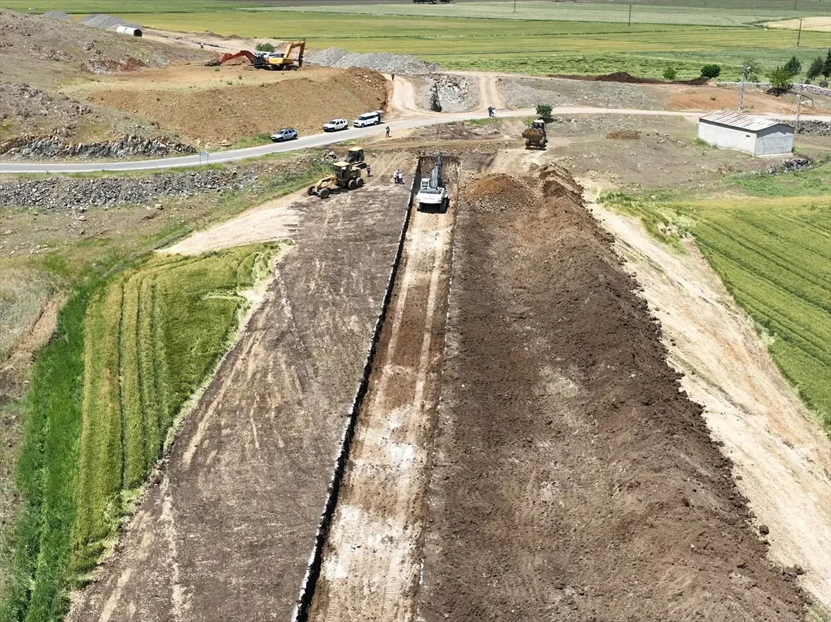 Gaziantep'te Modern Sulama Projesi Devam Ediyor