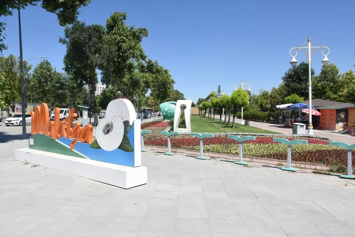 Güneydoğu Anadolu'da Sıcak Hava Etkisini Gösteriyor