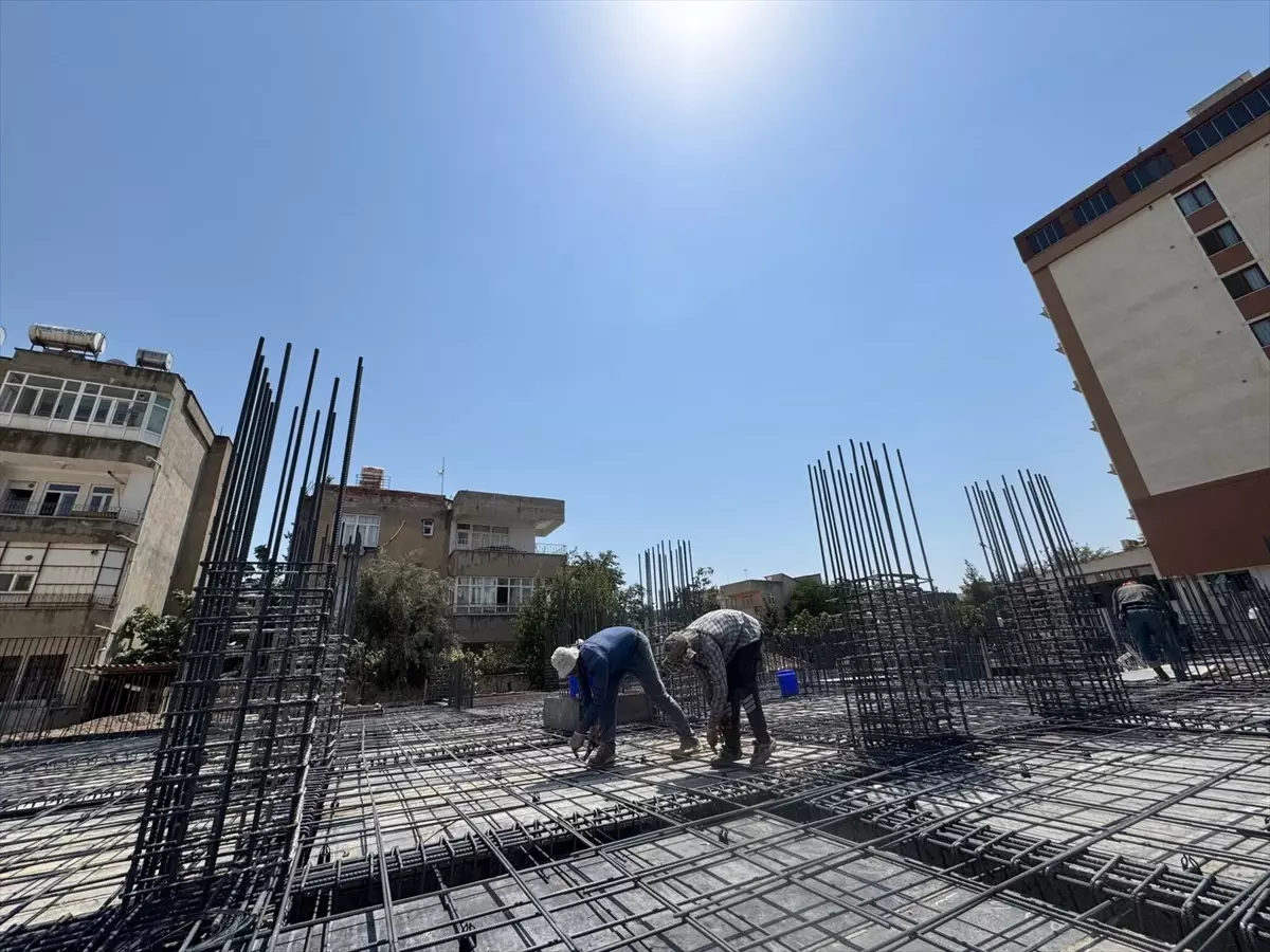 Hava Sıcaklıkları Rekor Seviyelere Ulaşıyor: Gaziantep ve Şanlıurfa Etkilenen İlçeler
