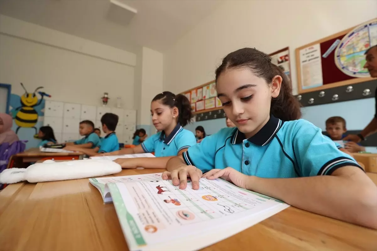 Gaziantep ve Şanlıurfa'da Yeni Eğitim Dönemi Başladı