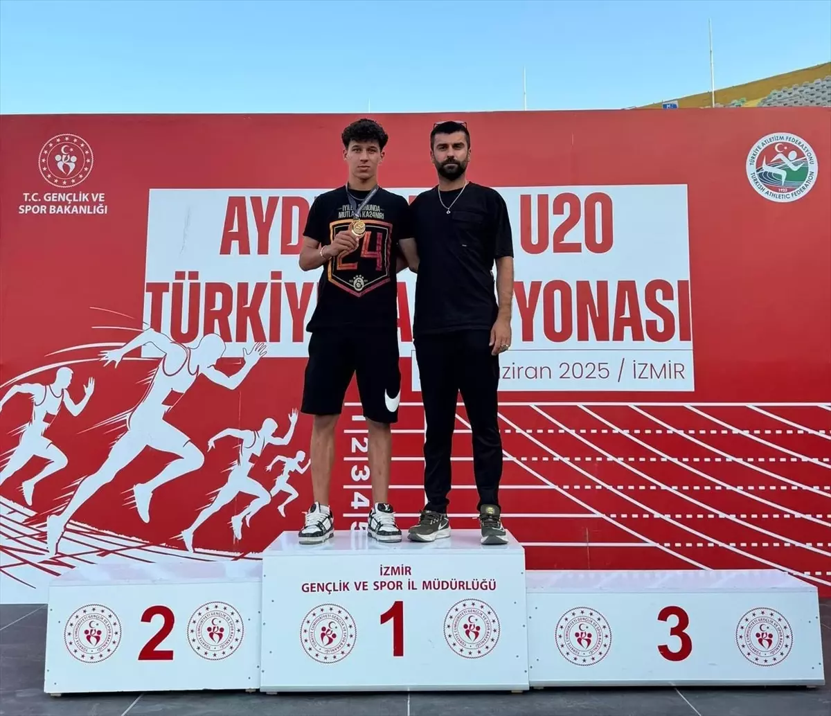 Furkan Kanlı Türkiye Atletizm Şampiyonu Oldu