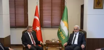 Ahmet Davutoğlu'ndan HÜDA PAR Ziyareti ve Gazze Açıklamaları