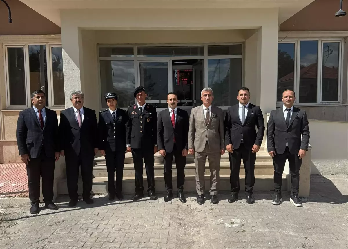 Yeniçubuk Anadolu Lisesi Spor Salonu Yeniden Hizmete Açıldı