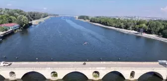 Meriç Nehri'nde Gençler Türkiye Kürek Şampiyonası Heyecanı