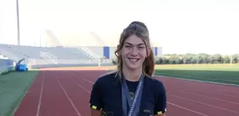 Genç Atlet Ada Öztürk, U14 Türkiye Şampiyonası'ndan 2 Altın Madalya ile Döndü