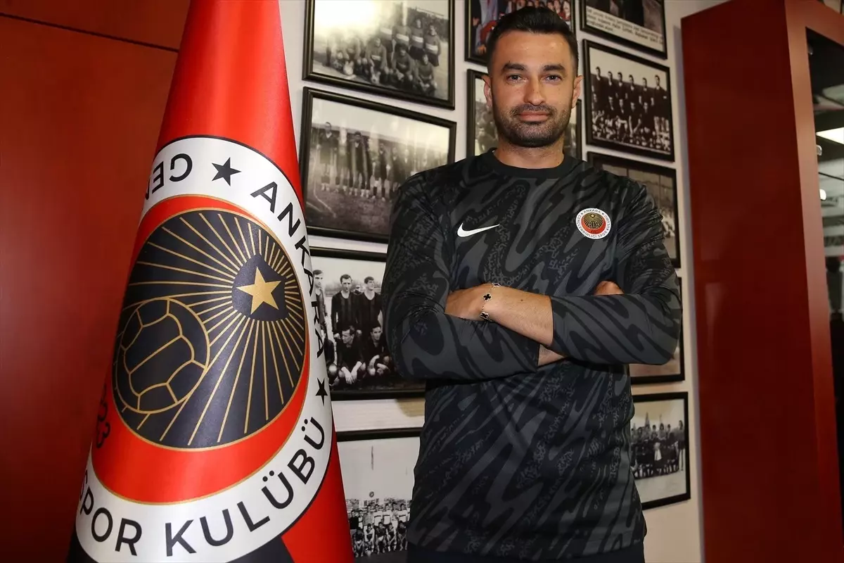 Gençlerbirliği, Kaleci Gökhan Akkan'ı Transfer Etti