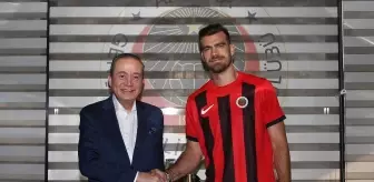 Gençlerbirliği, Yunan Savunmacı Dimitrios Goutas'ı Transfer Etti