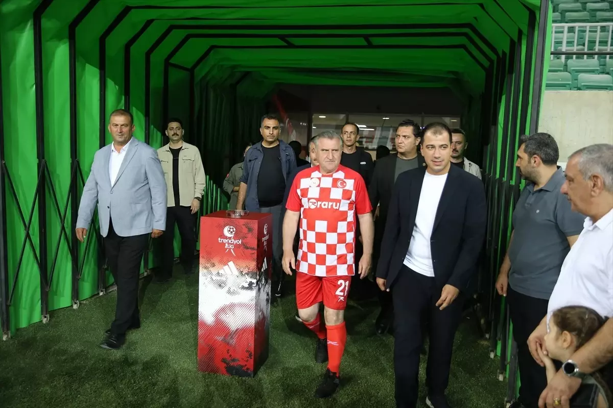 Bakan Bak, 'Terörsüz Türkiye' Vurgusuyla Spor Yatırımlarını Artıracak