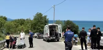 Sinop'ta Otomobil ile Motosiklet Çarpıştı: 1 Yaralı