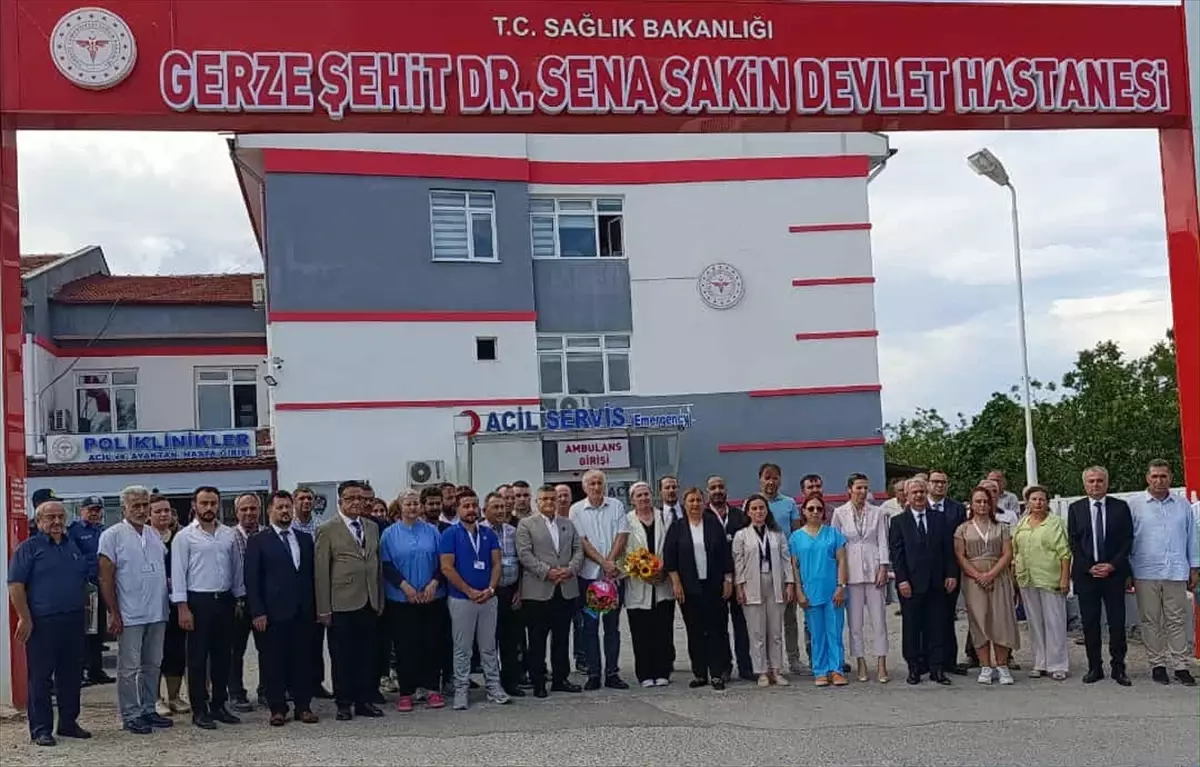 Gerze'de trafik kazasında hayatını kaybeden doktor Sena Sakin'in ismi hastaneye verildi
