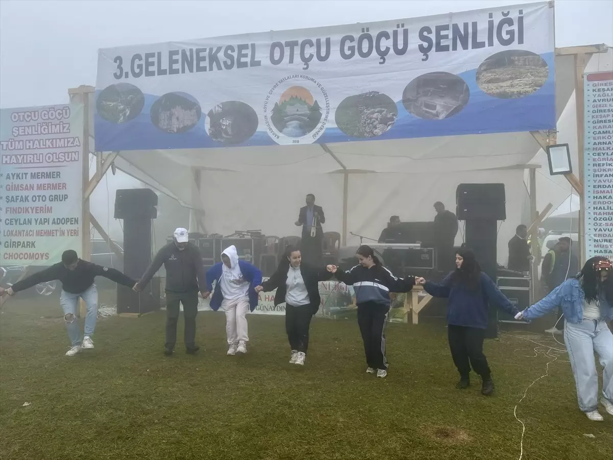 Giresun'da Geleneksel Otçu Göçü Şenliği Düzenlendi