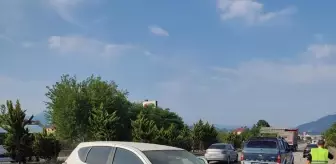 Giresun'da Minibüs ve Otomobil Çarpıştı: 13 Yaralı