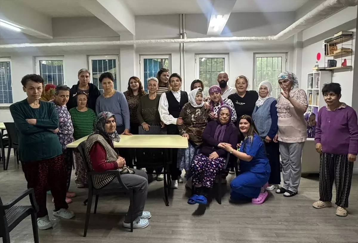 Giresun'da Kadınlar, Bakım Merkezindekilere Ücretsiz Hizmet Verdi