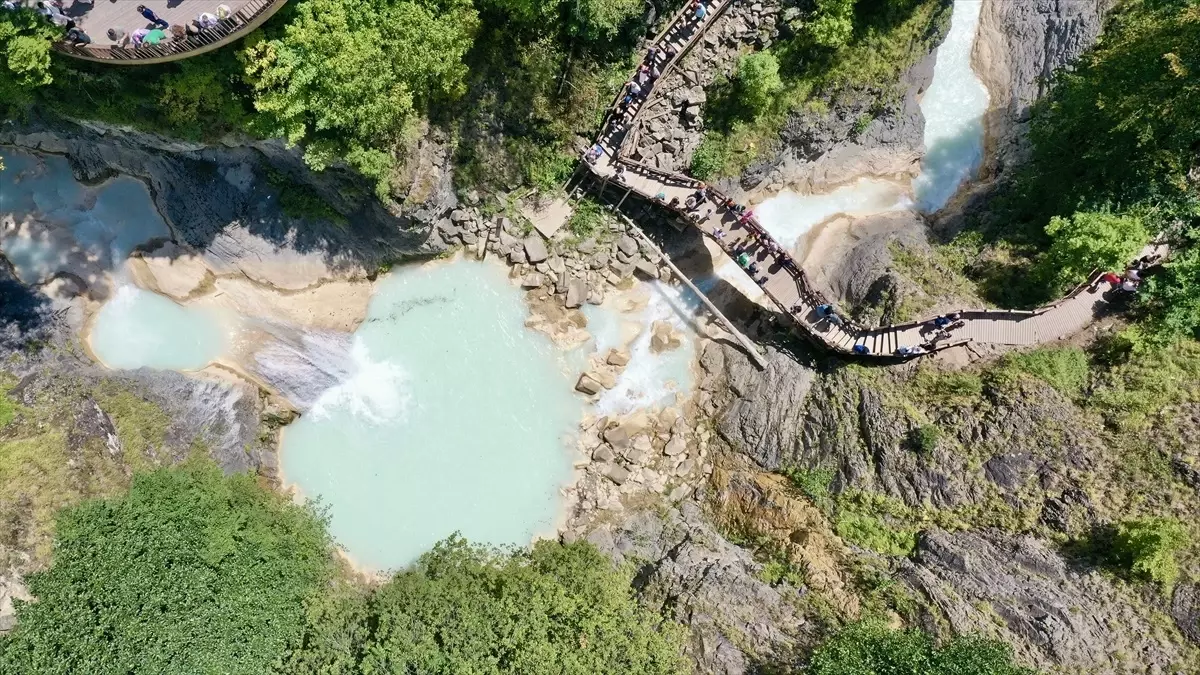 Giresun'un Göksu Travertenleri ve Mavigöl, Turizmde Yeni Bir Cazibe Merkezi