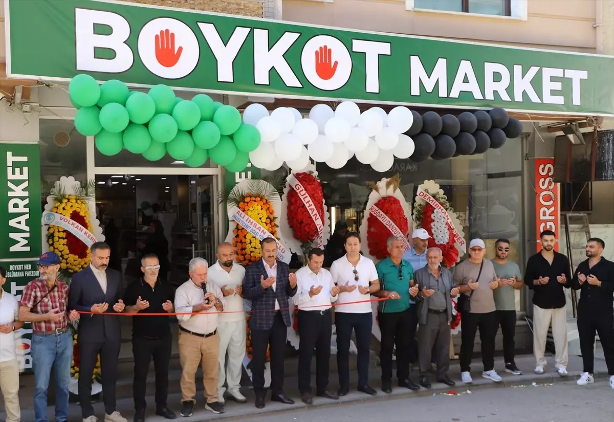 Gölbaşı'nda Yerli Ürünlere Destek: Boykot Market Açıldı