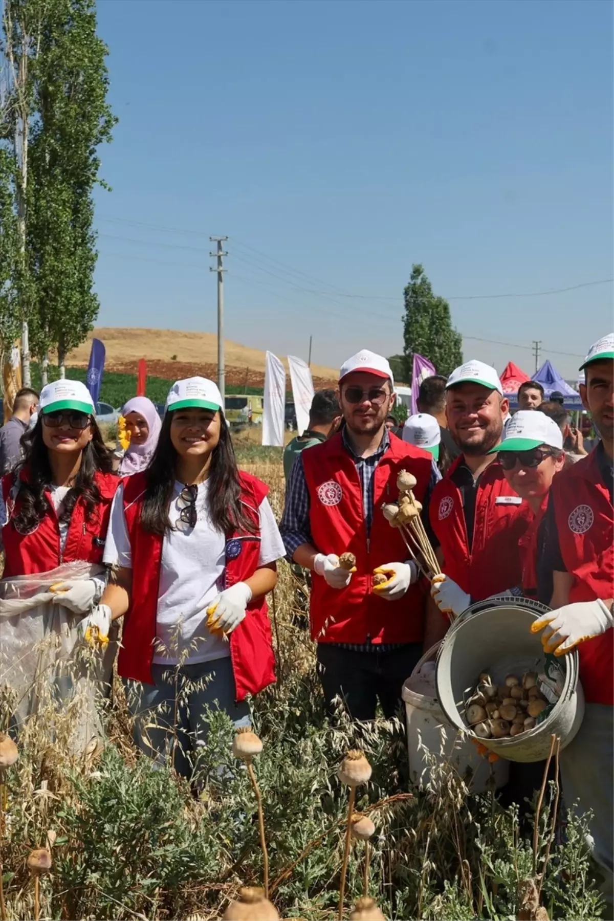 Gençlik ve Spor Bakanlığı'ndan Gönüllü Hasat Etkinliği