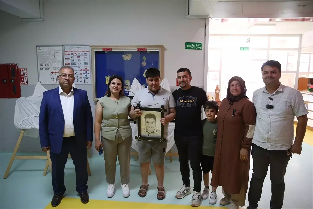 Özel Çocuklara Umut Veren Resim Projesi Adıyaman'da Hayata Geçti
