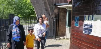Yüzde 95 Görme Engelli Çocuk Müze Ziyaretiyle Hayalini Gerçekleştirdi