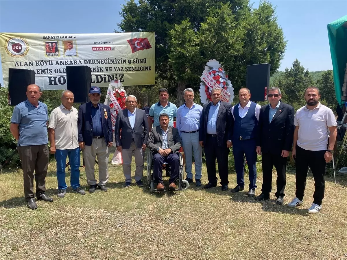 Alan Köyü'nde Geleneksel Şenlik ve Piknik Etkinliği Düzenlendi