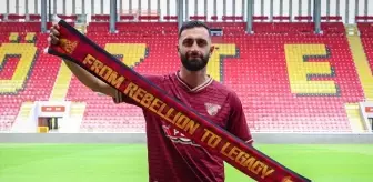 Göztepe, Efkan Bekiroğlu ile 2 Yıllık Sözleşme İmzaladı