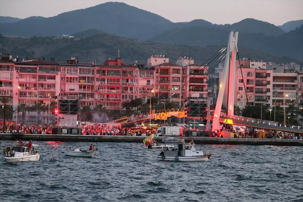 Göztepe Kulübü 100. Yılını Coşkuyla Kutladı
